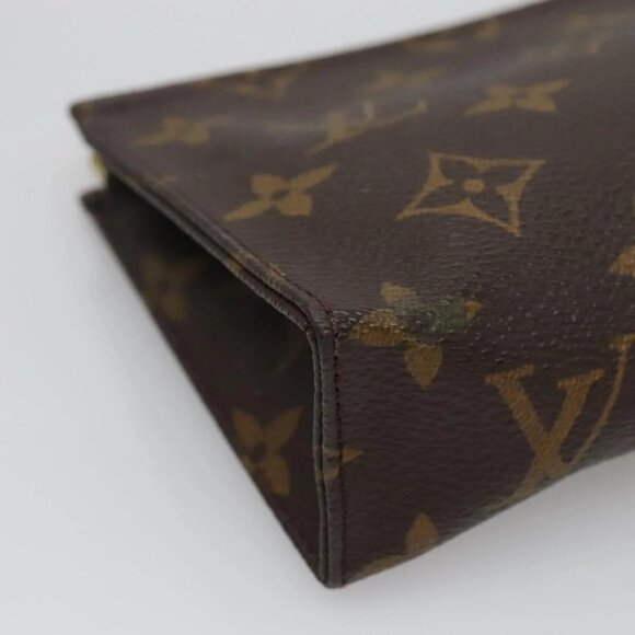 LOUIS VUITTON Monogram Poche Toilette 15 Pouch M47546 LV Auth 139378 - Picture 5 of 16